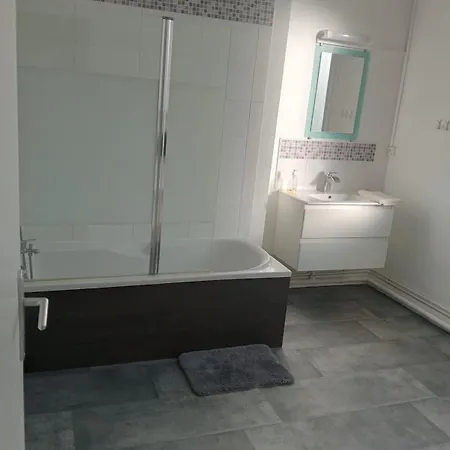 Holiday home Entire Place - Center - 53 Adriana