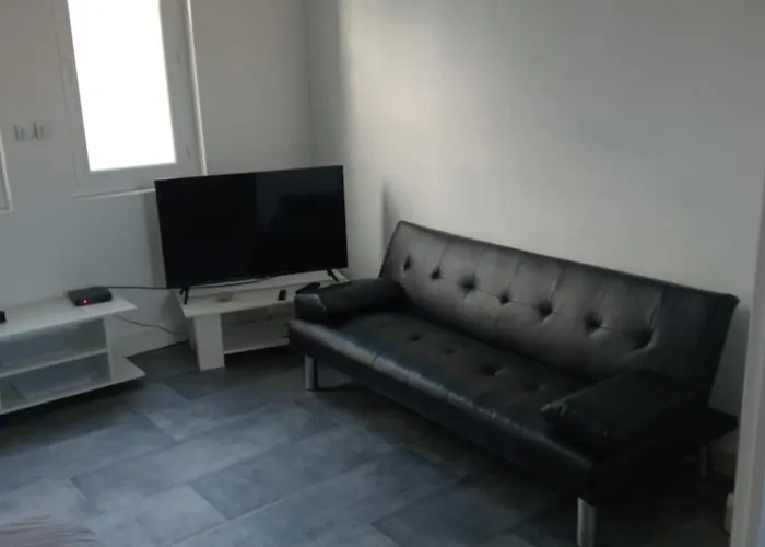 Entire Place - Center - 53 Adriana Fecamp